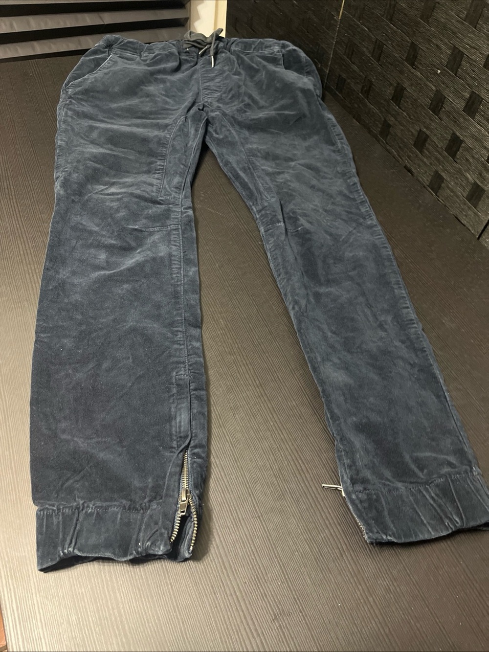 Pacsun Men's Velour Navy Blue Jogger Pants With Zipper Ankles Size Skinny Small